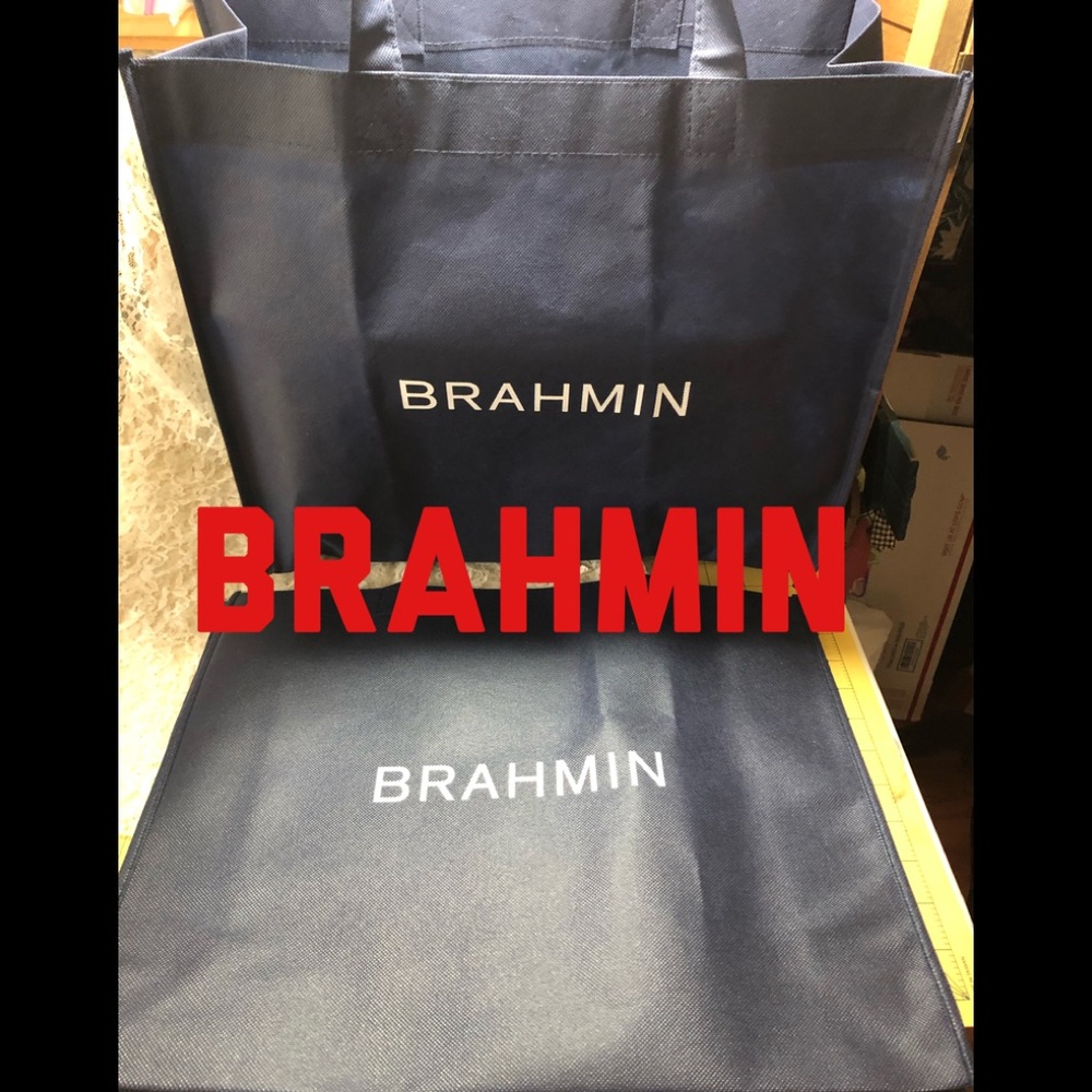 1 MEDIUM BRAHMIN BLUE TOTE FABRIC BAG